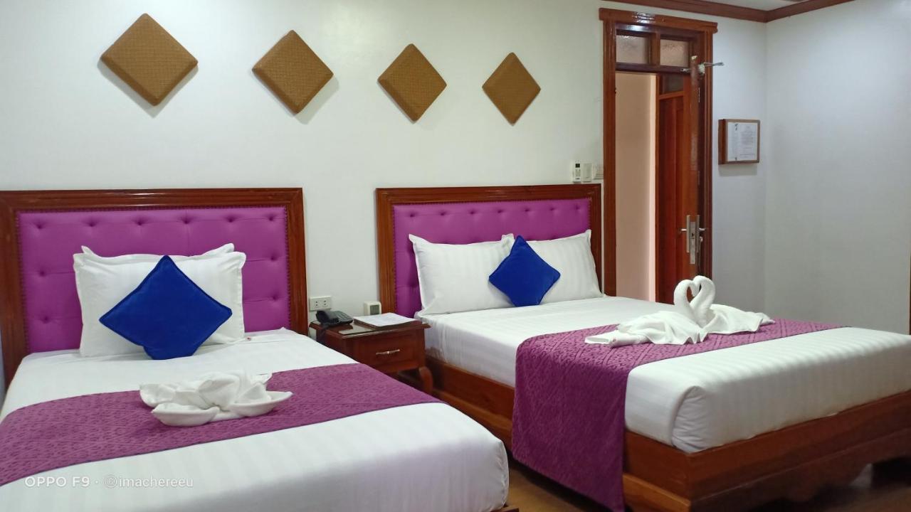 Cln Boutique Hotel Tacloban Exterior photo